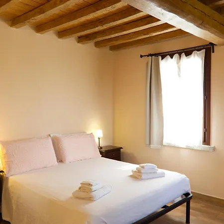 Antico Casale Caroli Vendégház Gattatico