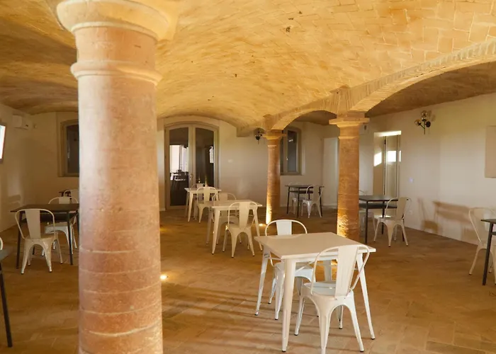 Antico Casale Caroli 4*