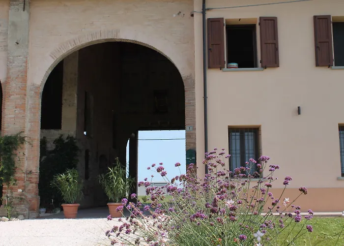 Antico Casale Caroli Gæstehus 4*